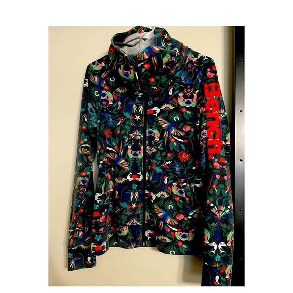 Bench size medium zip up hoodie - Picture 1 of 2